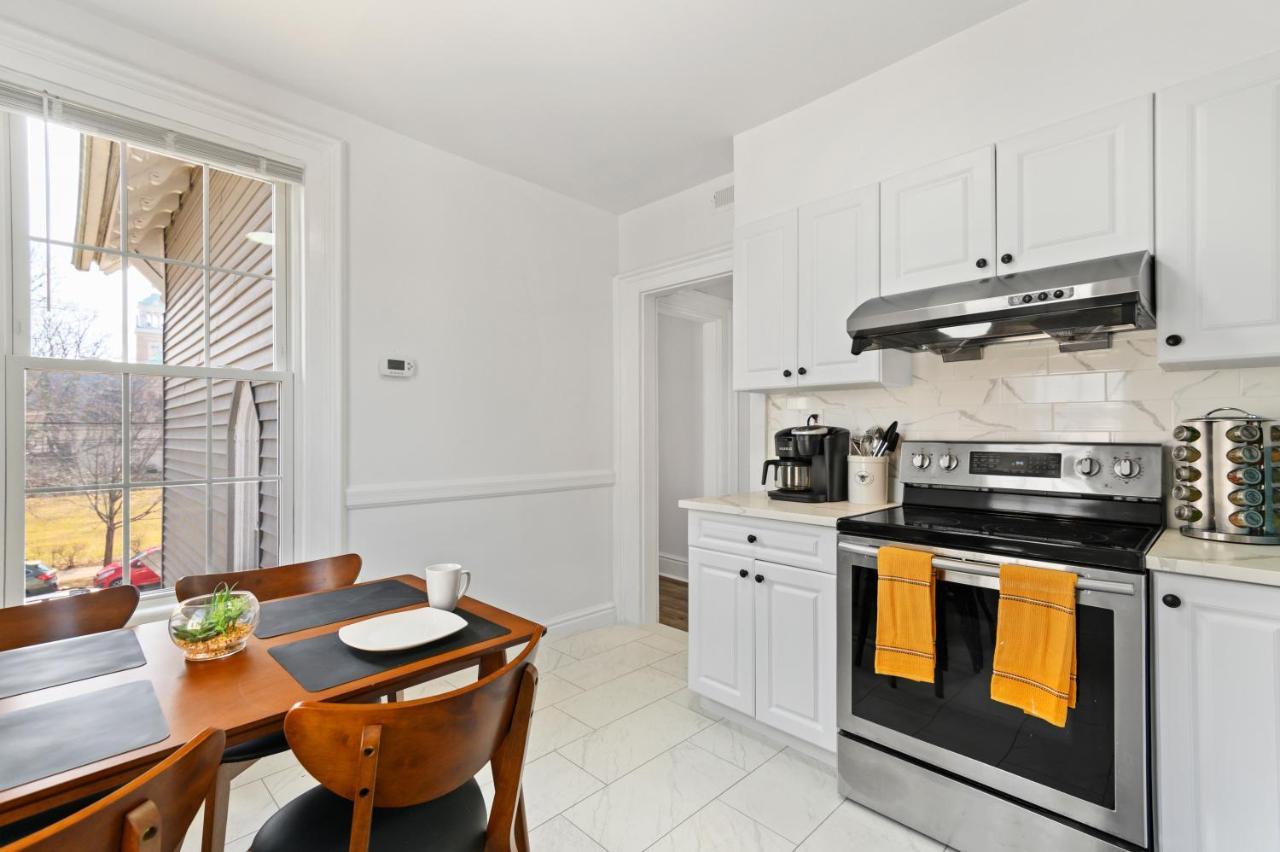 Orange Oasis In The Heart Of East Rock With Free Parking Near Dt And Yale Lägenhet New Haven Exteriör bild